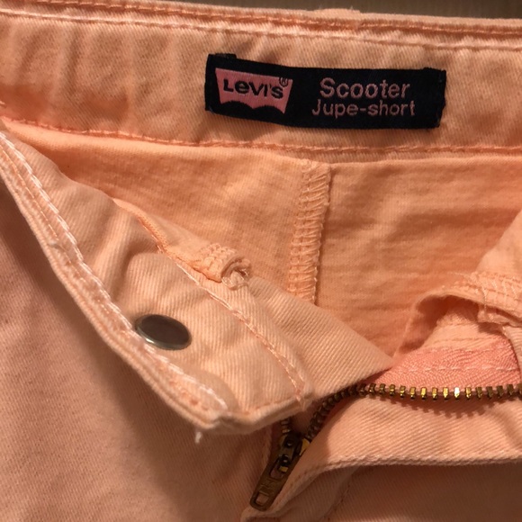 Children’s Levi’s scooter skirt w built in shorts - Picture 3 of 3